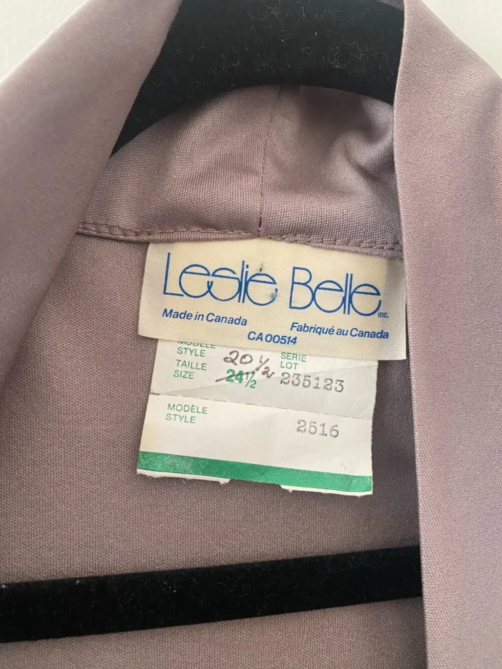 Vintage Leslie Belle Tie Neck Dress – Made in Canada - Picture 3 of 4